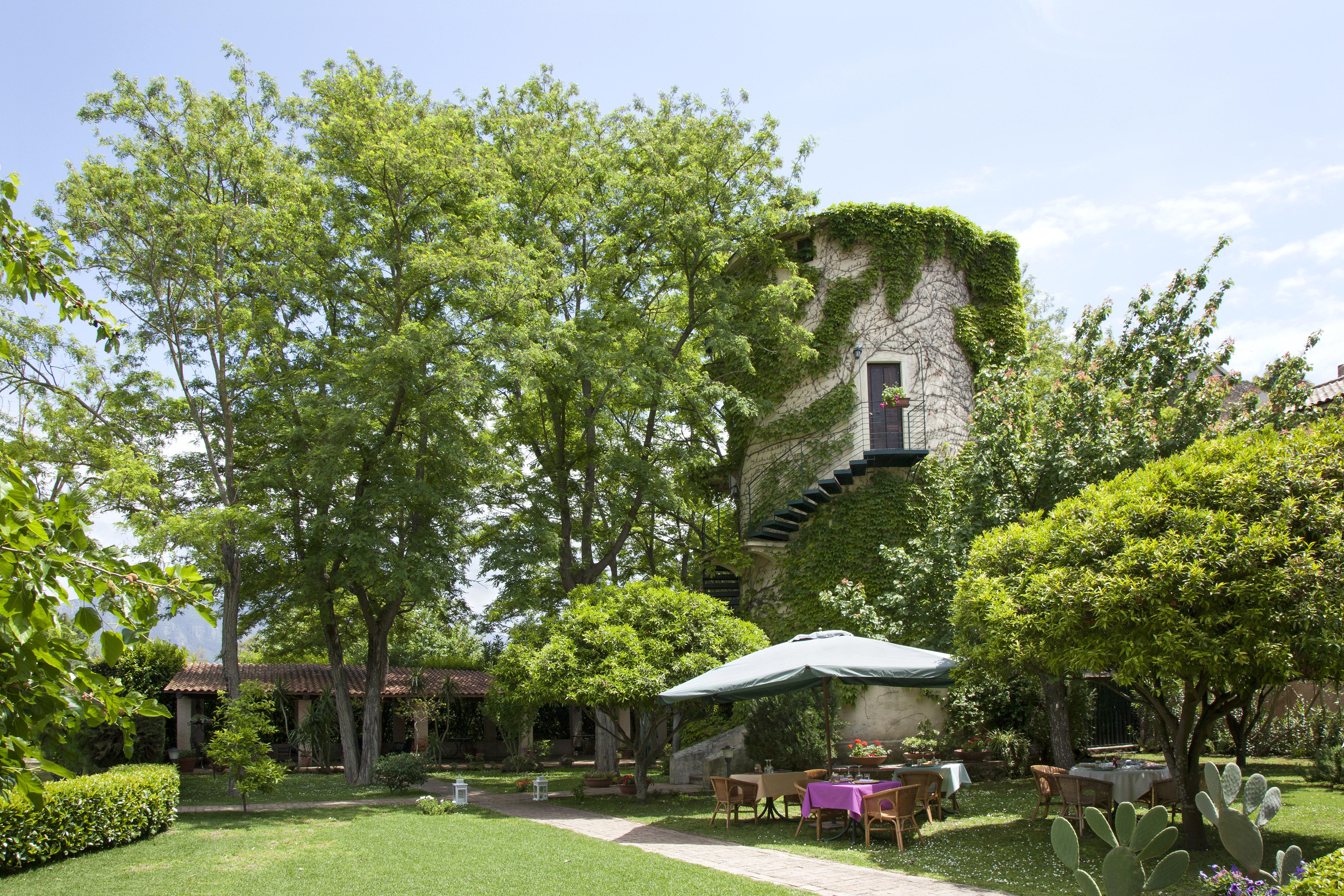 Hotel Il Granaio Dei Casabella à Paestum Extérieur photo
